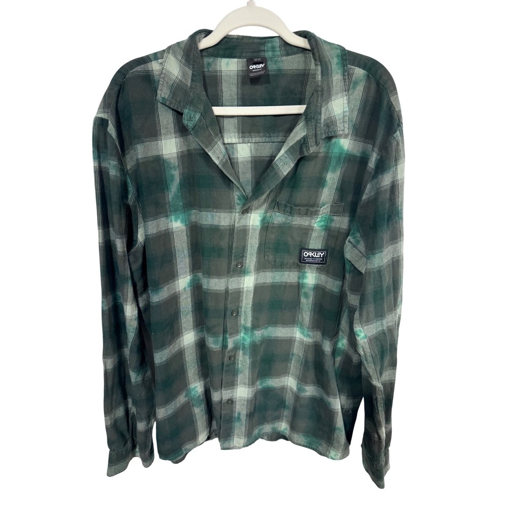 Oakley 2XL Green‎ Button Down Men's Plaid Bleach Wash Flannel